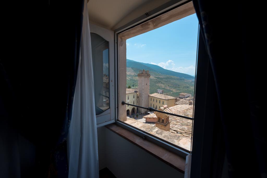 Antica Dimora Alla Rocca Trevi Luaran gambar