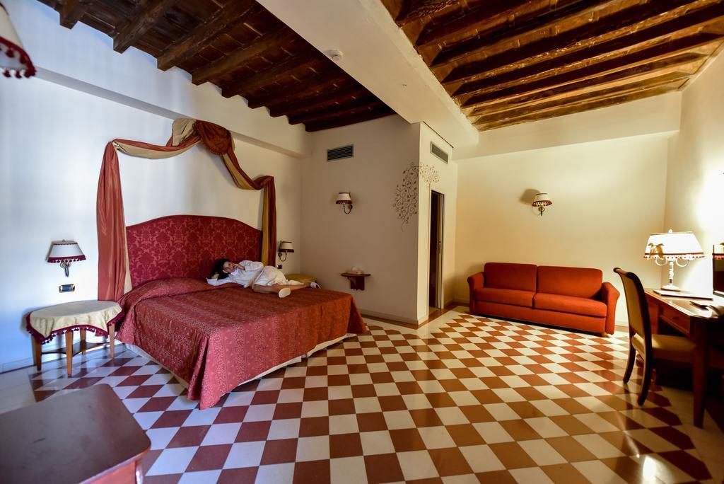 Antica Dimora Alla Rocca Trevi Luaran gambar