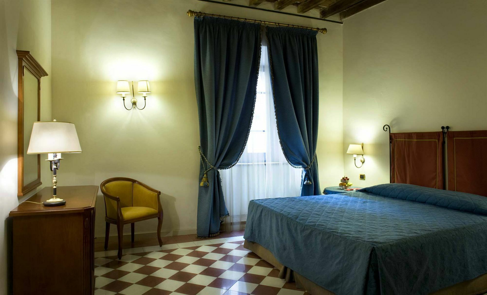 Antica Dimora Alla Rocca Trevi Luaran gambar